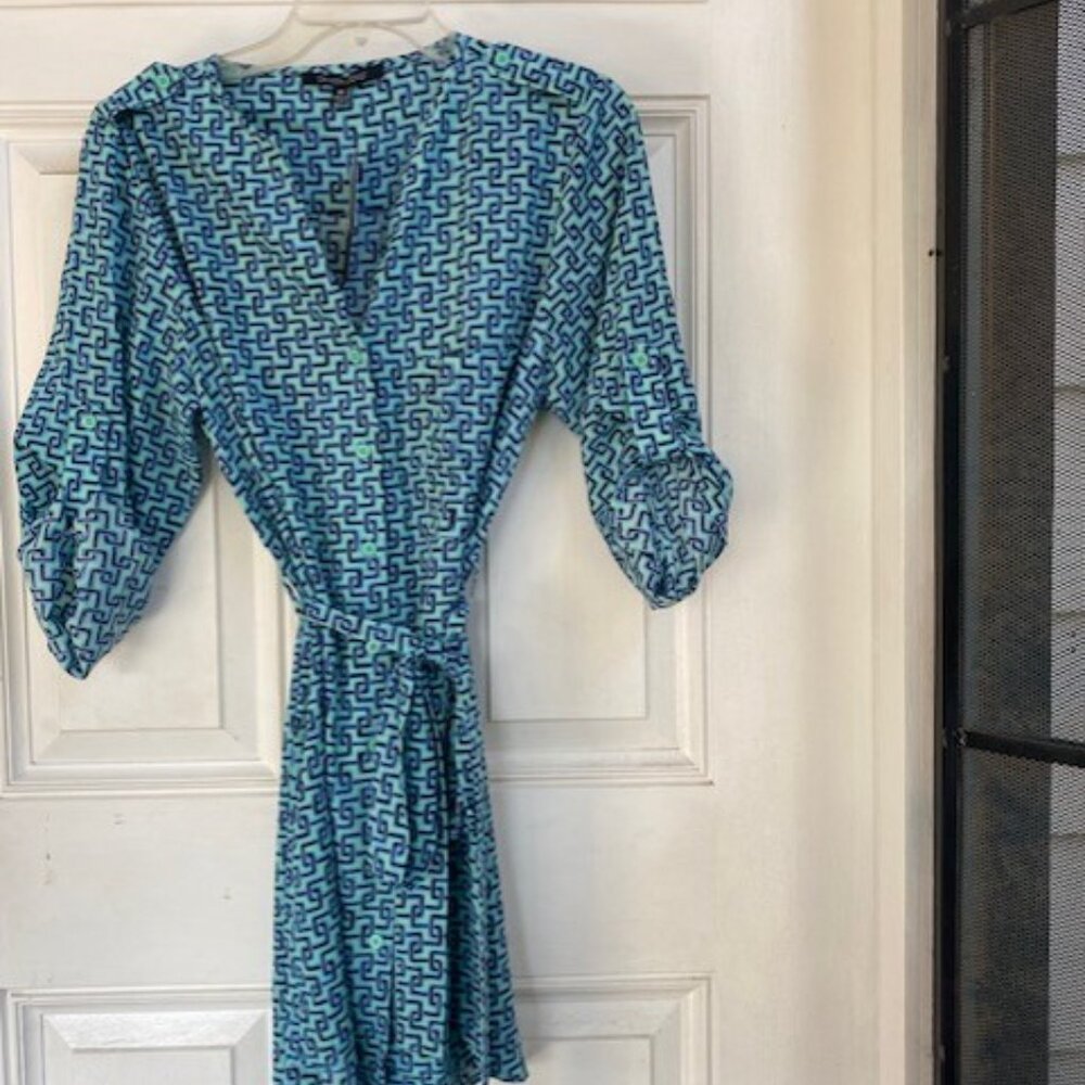 Crimson Coast Belted Shirt Dress Blue Geo Print Buttron Up 3/4 Sleeve Roll Tab M